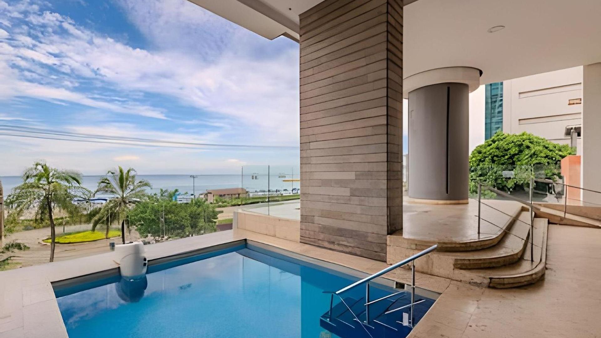 Premium Con Ubicación Excelente En Bocagrande Cartagena