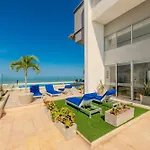 Premium Con Ubicacion Excelente En Bocagrande